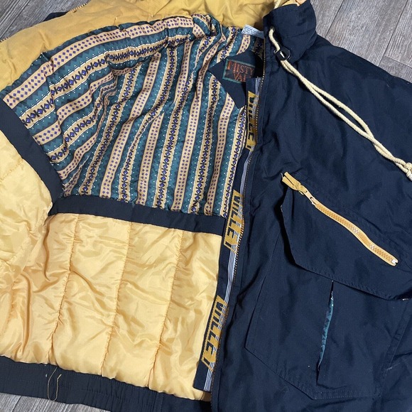 Misty Valley Vintage 80s/90s Abstract Puffer Jacket Women's MEDIUM Black Aztec - Picture 7 of 12